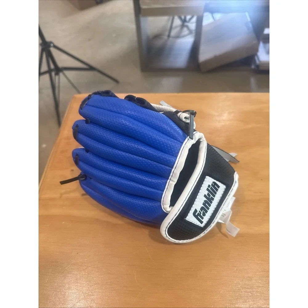 Franklin 8.5N Baseball Glove Youth Child Blue Black White Airtech Sports
